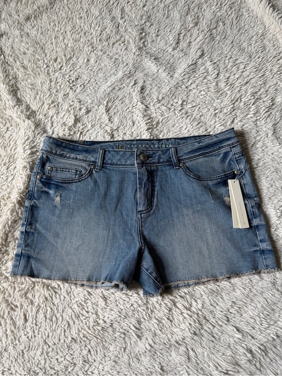LC Lauren Conrad Pants - NWT LC Lauren Conrad Faded Blue Denim Cutoff Shorts size 14